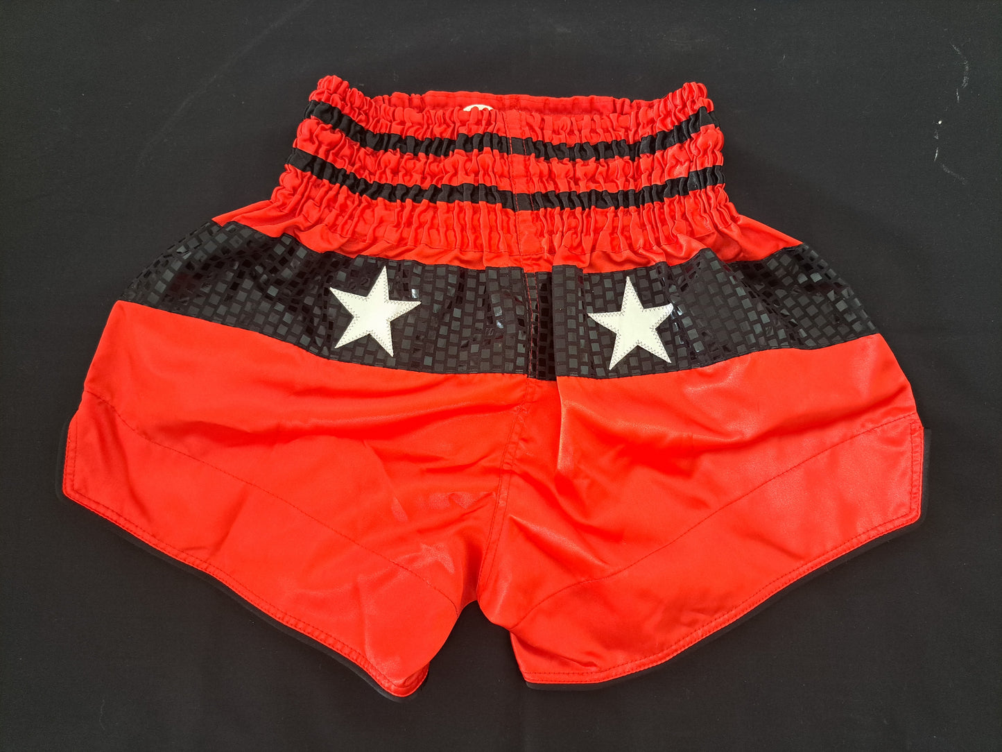 Top King Thai Boxing Shorts - Red/White Stars