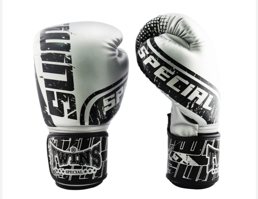 Twins Special Thai Boxing Gloves - FBGVS3-TW7 - Silver