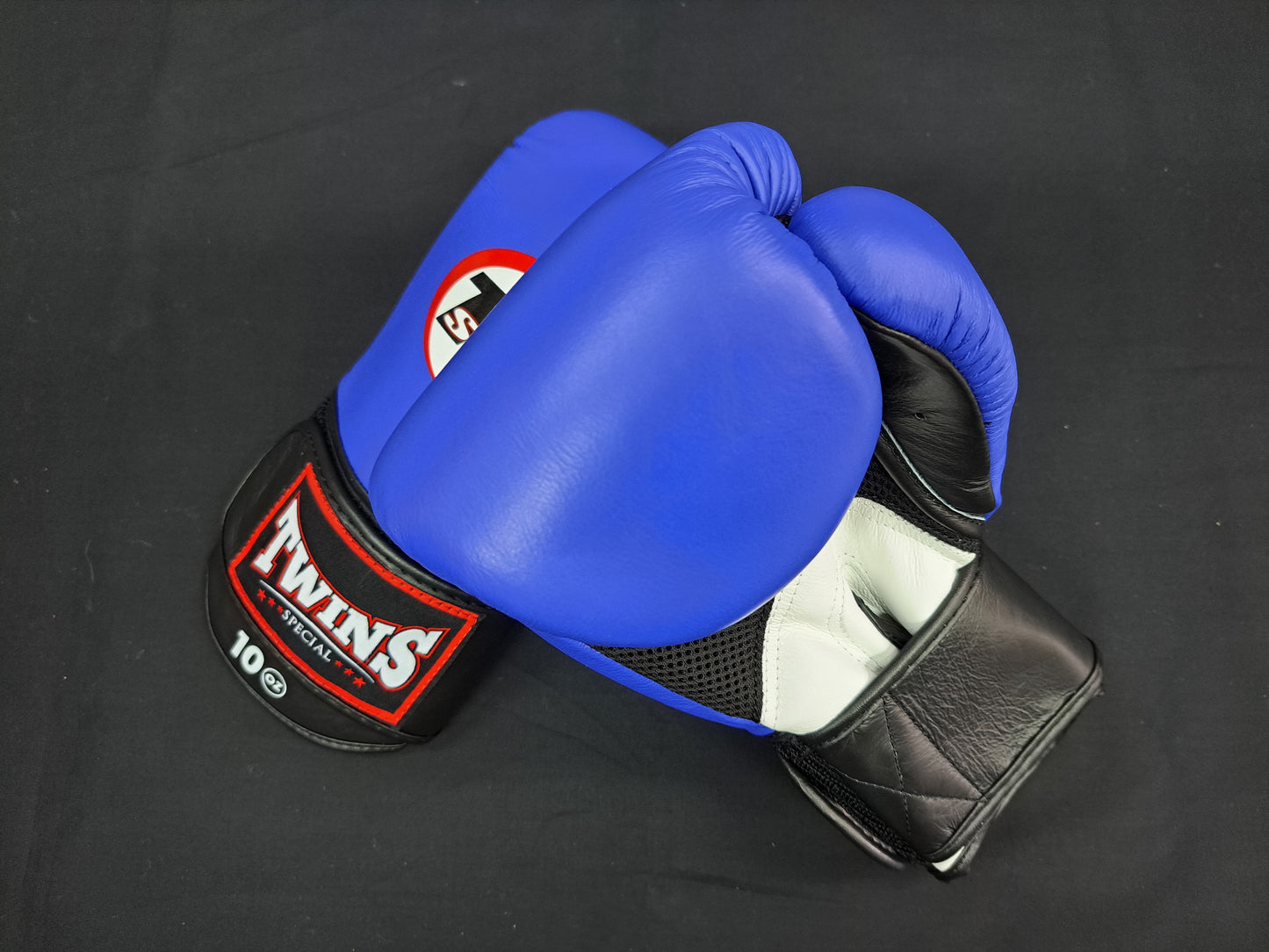 Twins Special"King" style thai boxing gloves