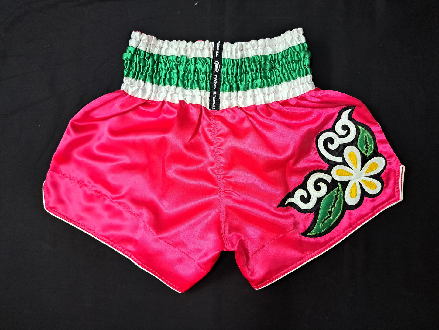 Thai Boxing Shorts Beautiful Boxer - Pink Pattern -