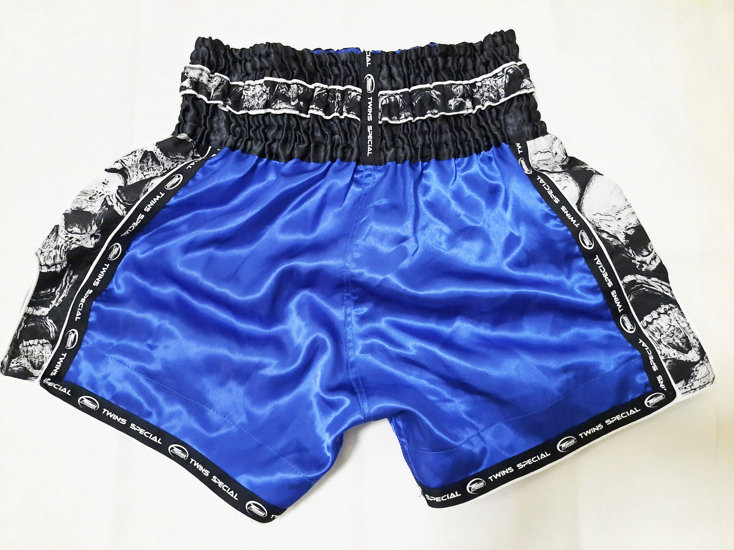 Twins Muay Thai Shorts - Skull